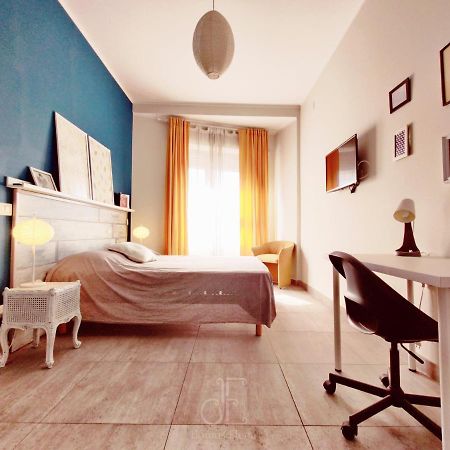 Domus Elena Apartment Рим Екстер'єр фото