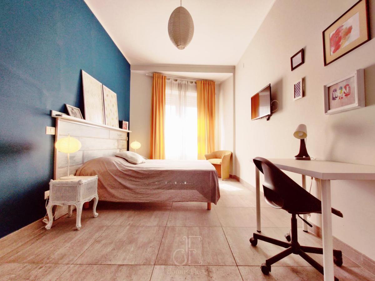 Domus Elena Apartment Рим Екстер'єр фото